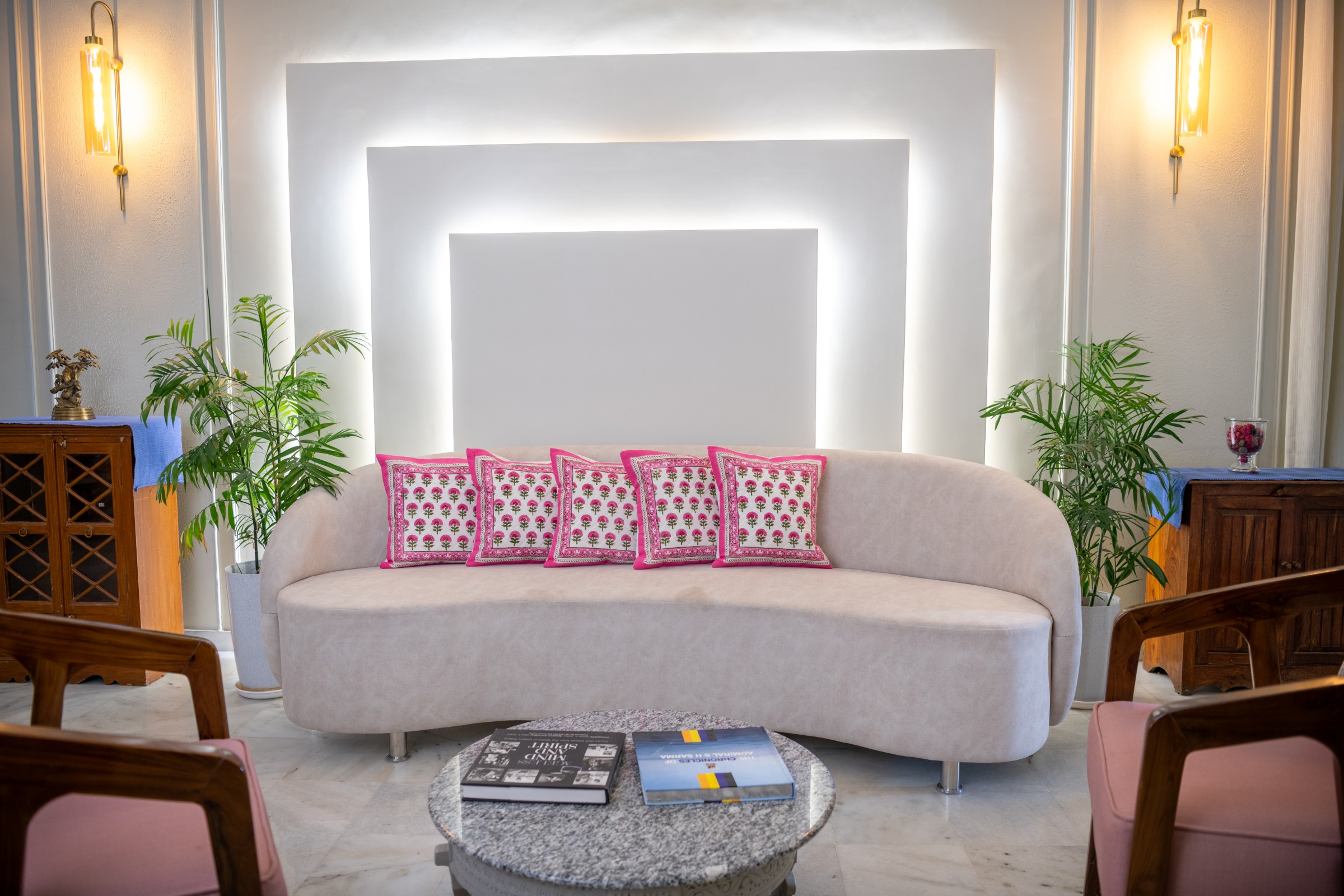 rohida girisadan-786 rohida girisadan-786